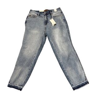 Judy Blue Rigid Magic Release Hem Boyfriend Jeans | 14W